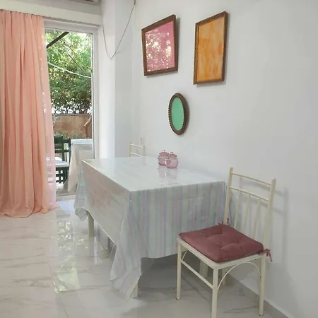 Διαμέρισμα Teos App *